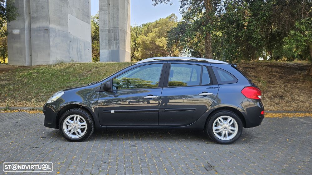 Renault Clio Sport Tourer - 9