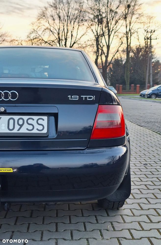 Audi A4 Limousine - 38