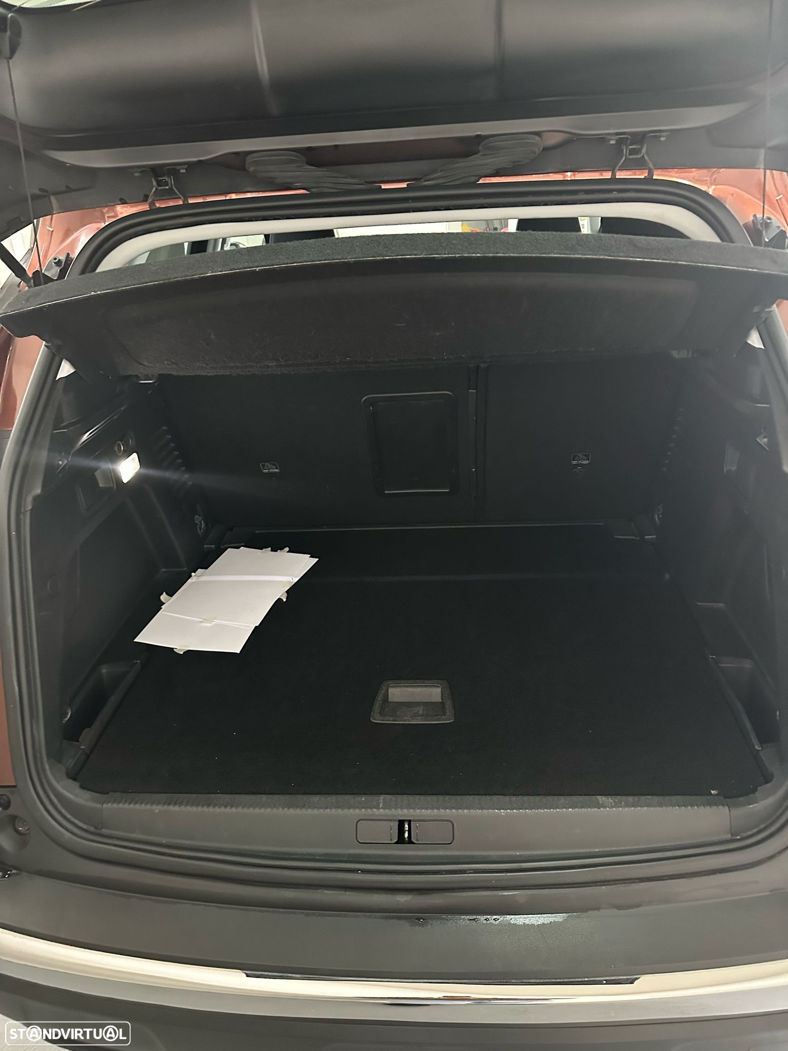 Peugeot 3008 1.6 BlueHDi Allure Grip Control EAT6 - 20