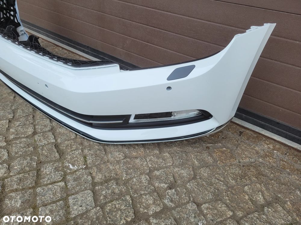 ZDERZAK PRZEDNI PRZÓD VW PASSAT B8 HIGHLINE LC9A PDC HALOGENY SPRYSKIWACZE - 12