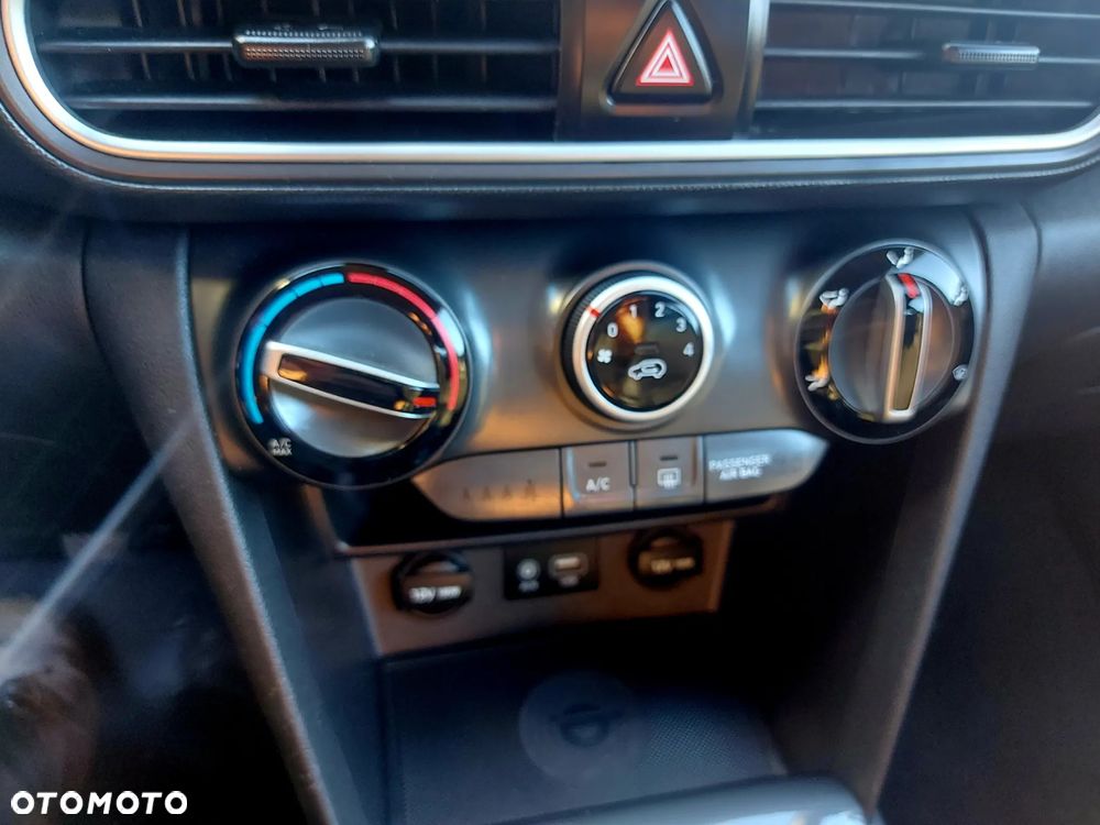 Hyundai Kona 1.0 T-GDI Premium - 24
