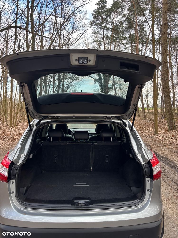 Nissan Qashqai 1.5 dCi Tekna+ - 12