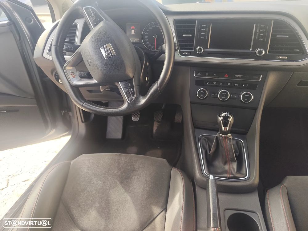 SEAT Leon 2.0 TDI DPF S&S FR - 14