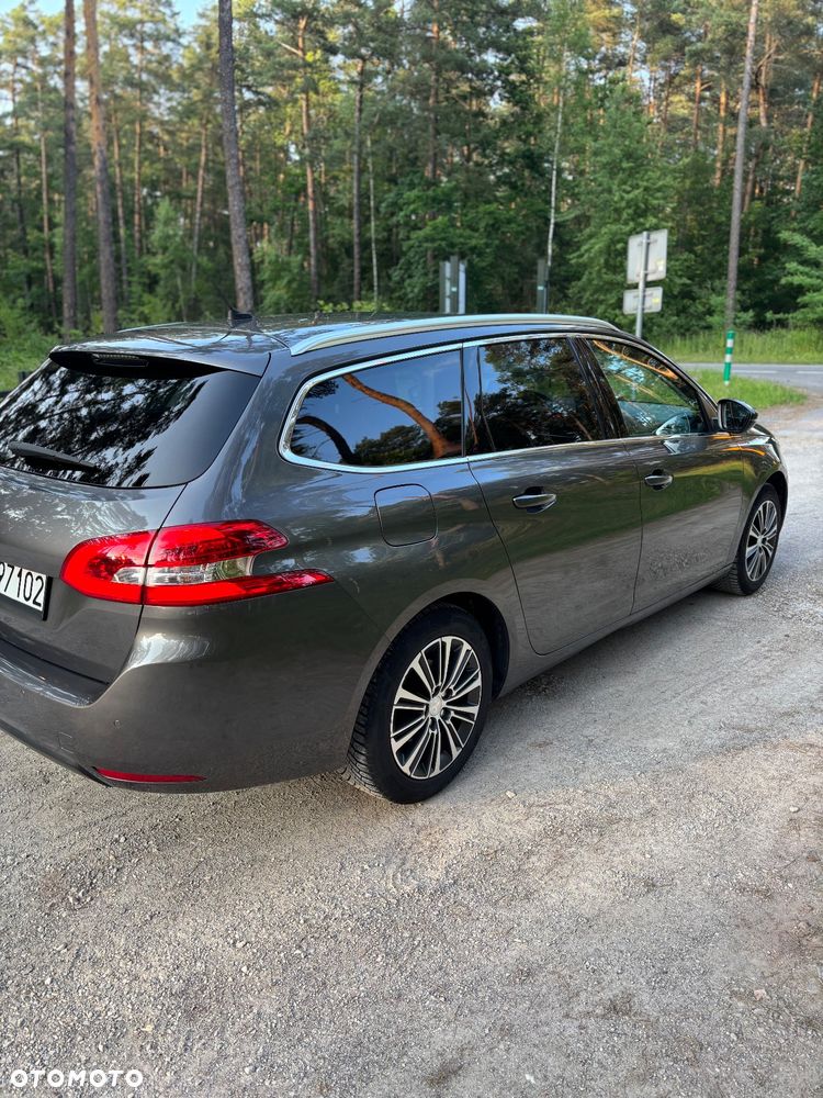 Peugeot 308 BlueHDi 130 EAT8 Stop & Start Allure - 7