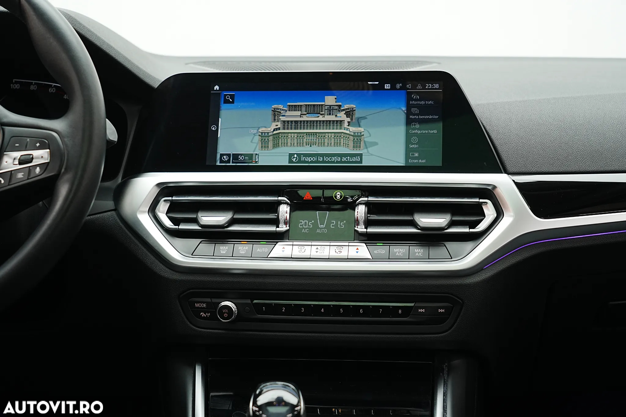 BMW Seria 3 318i Aut. Sport Line - 16