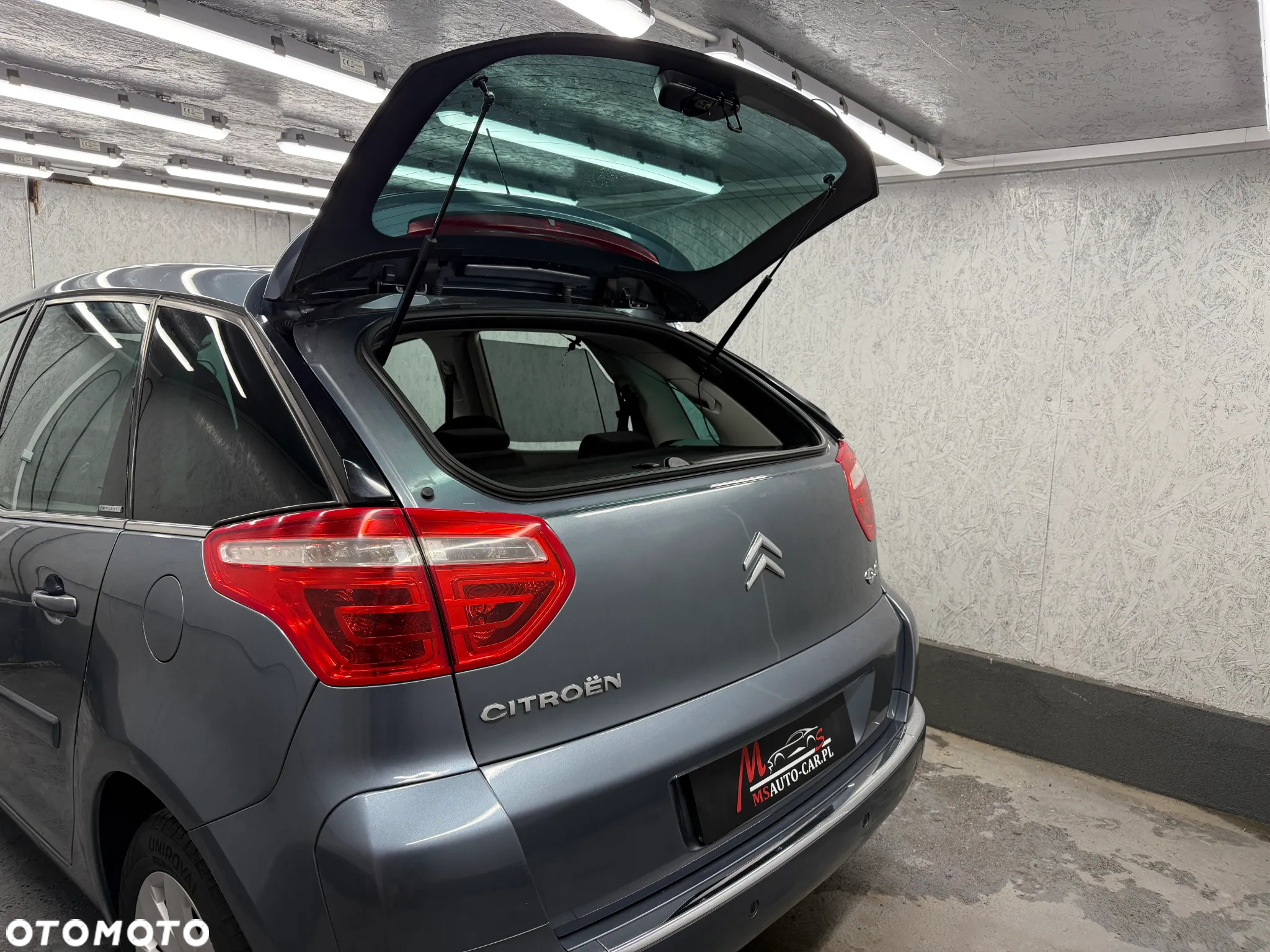 Citroën C4 Picasso - 16