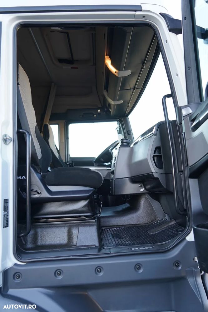 MAN MAN TGX 18.460 / 4x4 / XLX / HYDRODRIVE / HIDRAULICĂ / NAVI RIO / IMPORTAT - 31