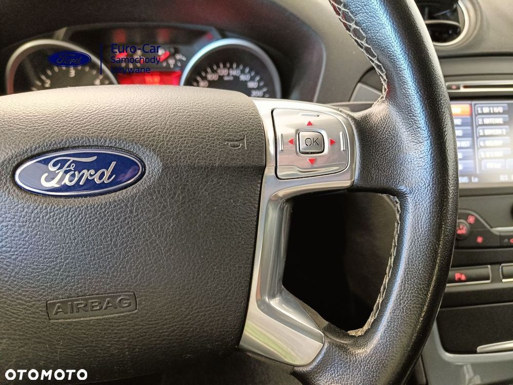 Ford Mondeo - 23