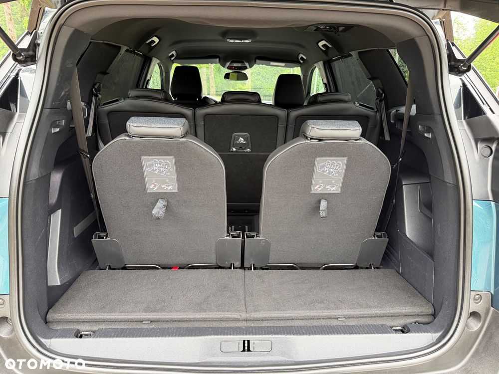 Peugeot 5008 THP 165 EAT6 Allure - 39