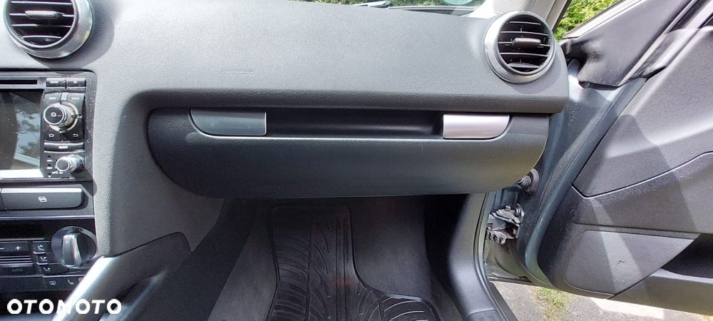 Audi A3 Sportback 2.0 TDI DPF Ambition - 18