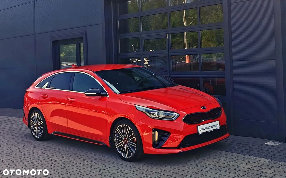 Kia ProCeed 1.6 T-GDI GT DCT - 1