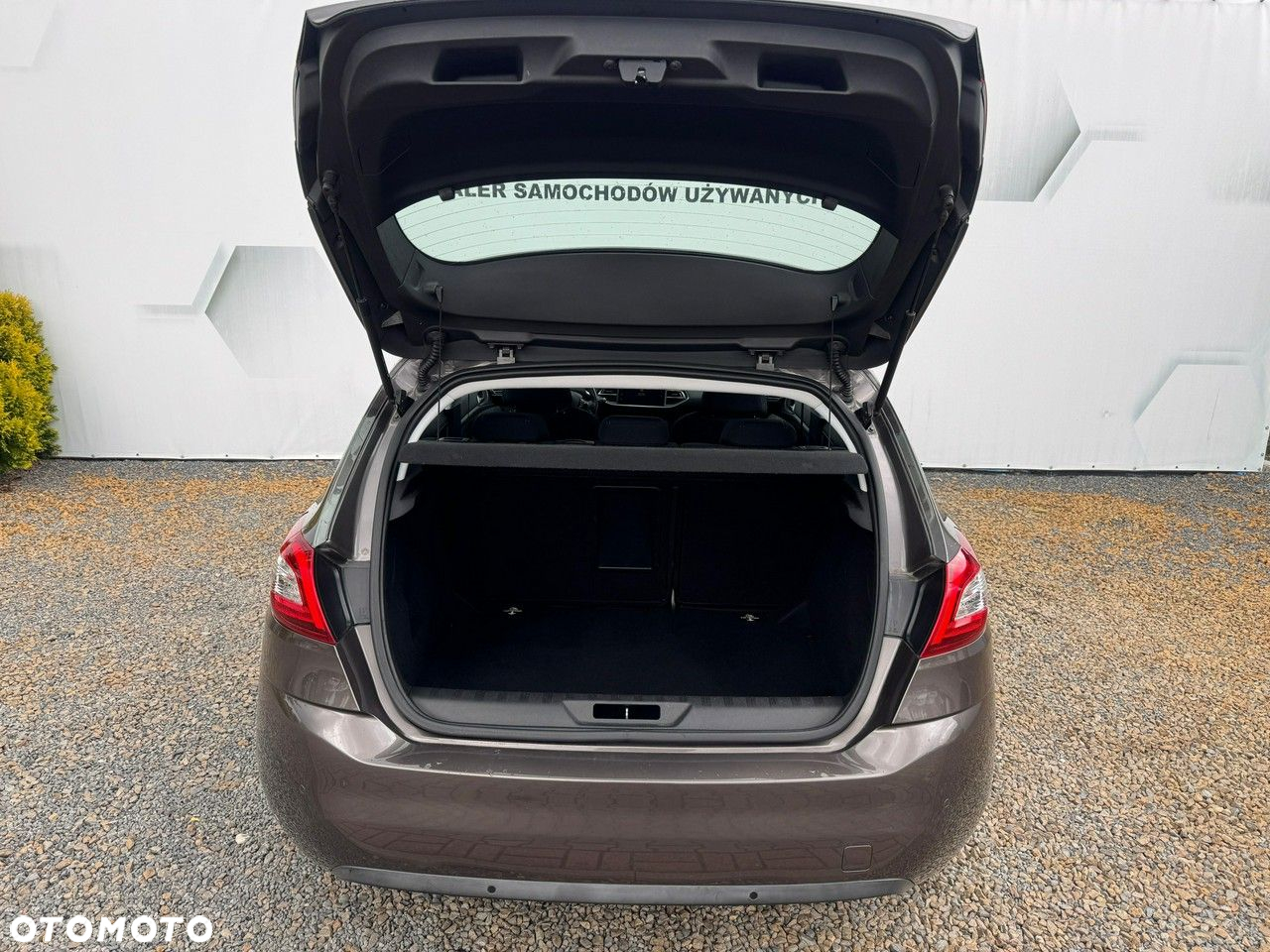 Peugeot 308 - 14