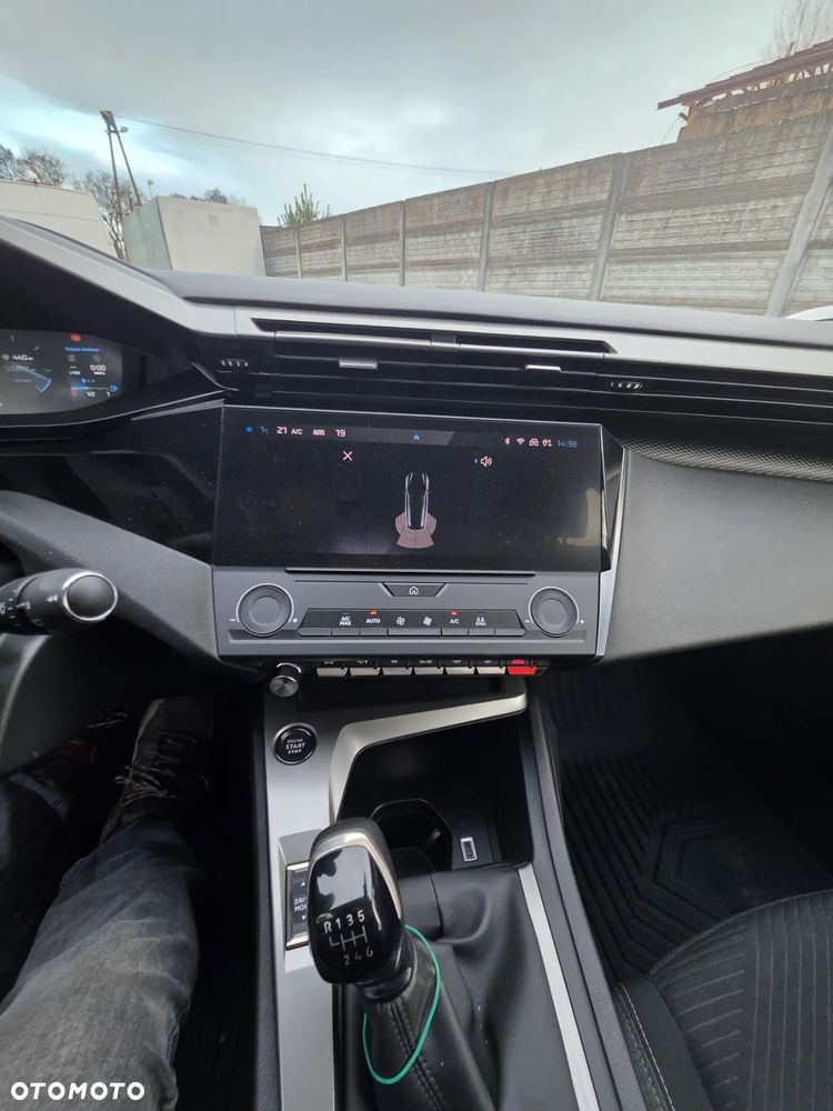 Peugeot 308 1.5 BlueHDi Allure S&S - 12