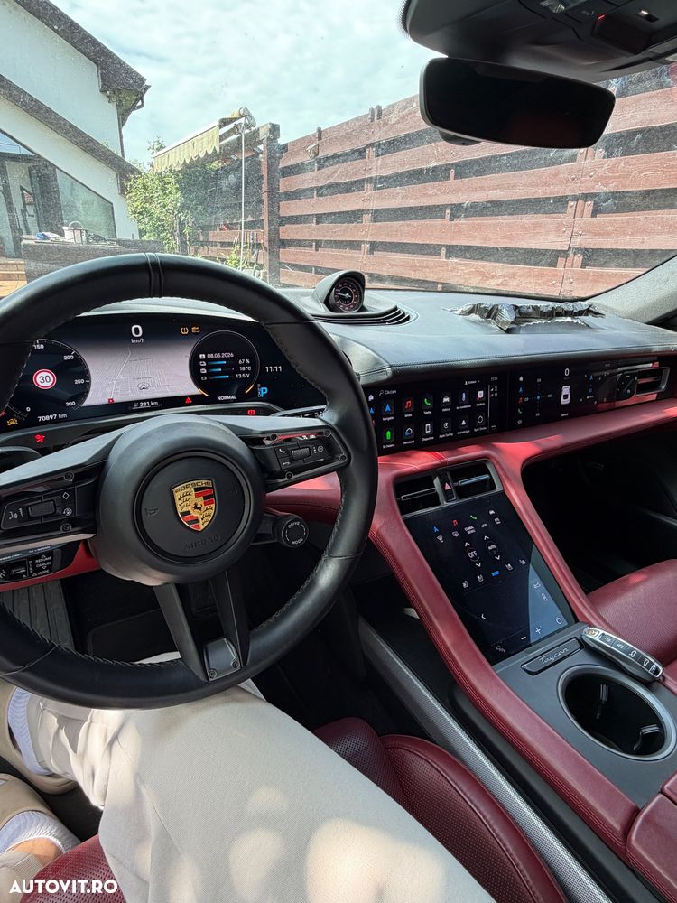 Porsche Taycan 4S - 3