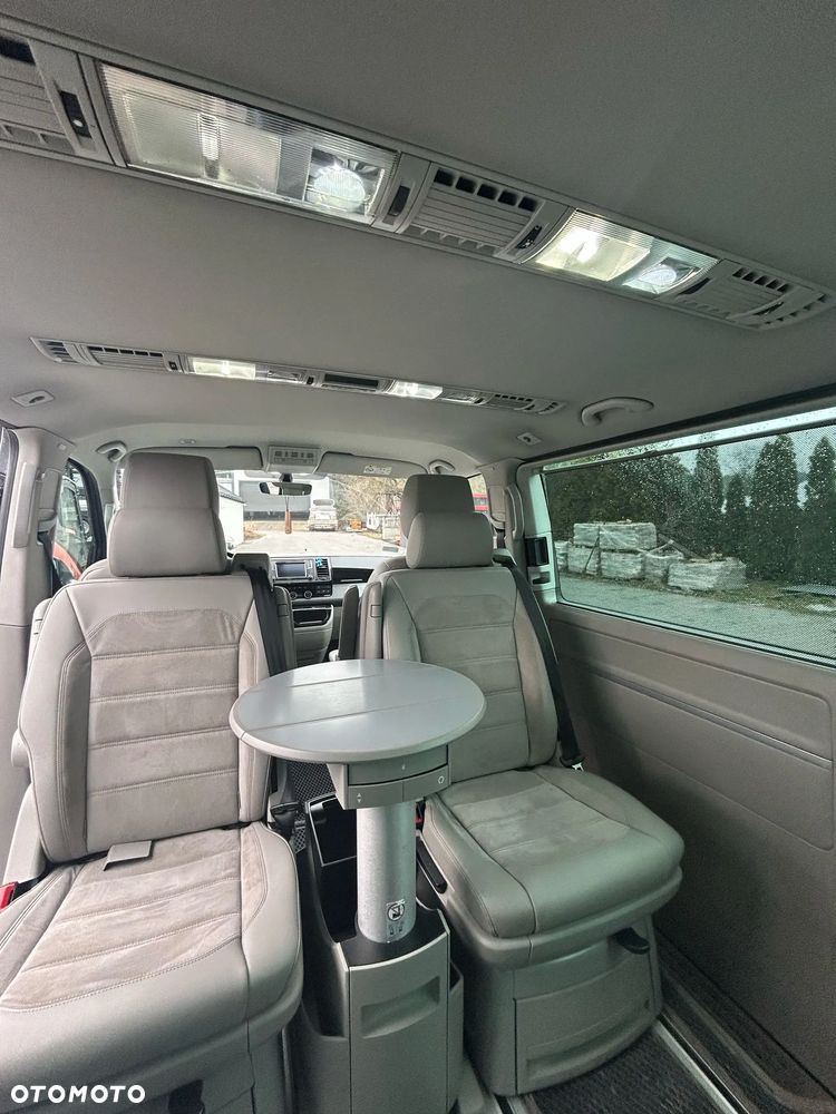 Volkswagen Multivan - 16