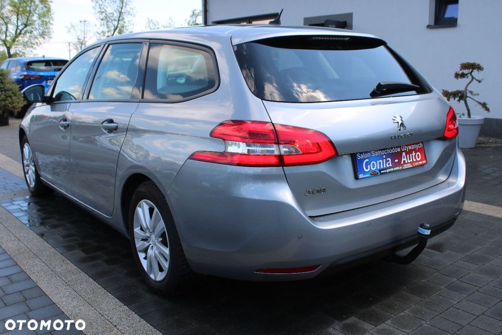 Peugeot 308 - 11