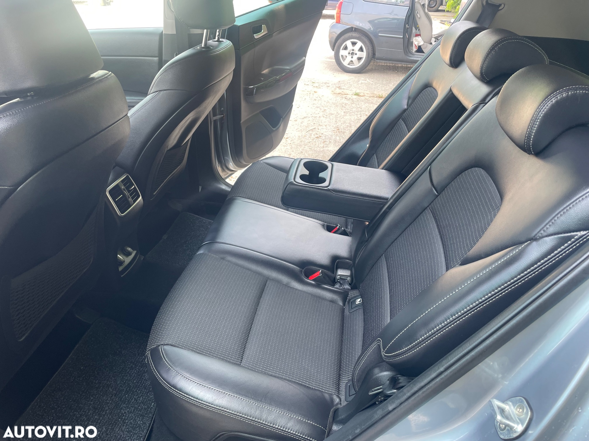Kia Sportage 1.6 DSL 6MT 4x2 GT Line - 23