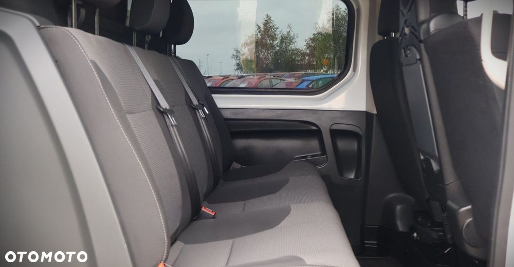 Renault Trafic - 18