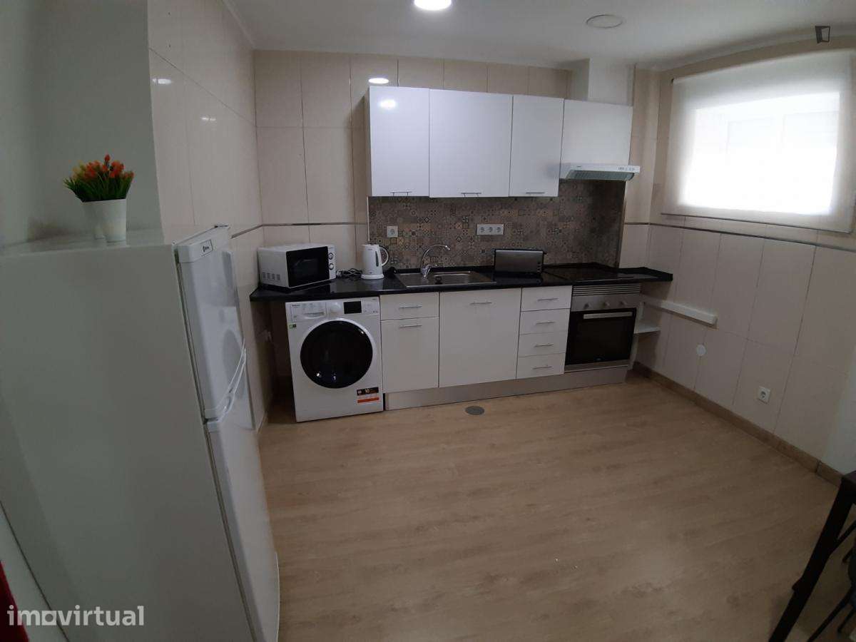 Apartamento com 3 quartos - localizado em Santo Ildefonso Porto - Grande imagem: 4/18