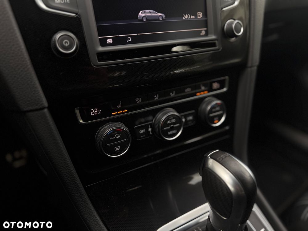 Volkswagen Golf - 15