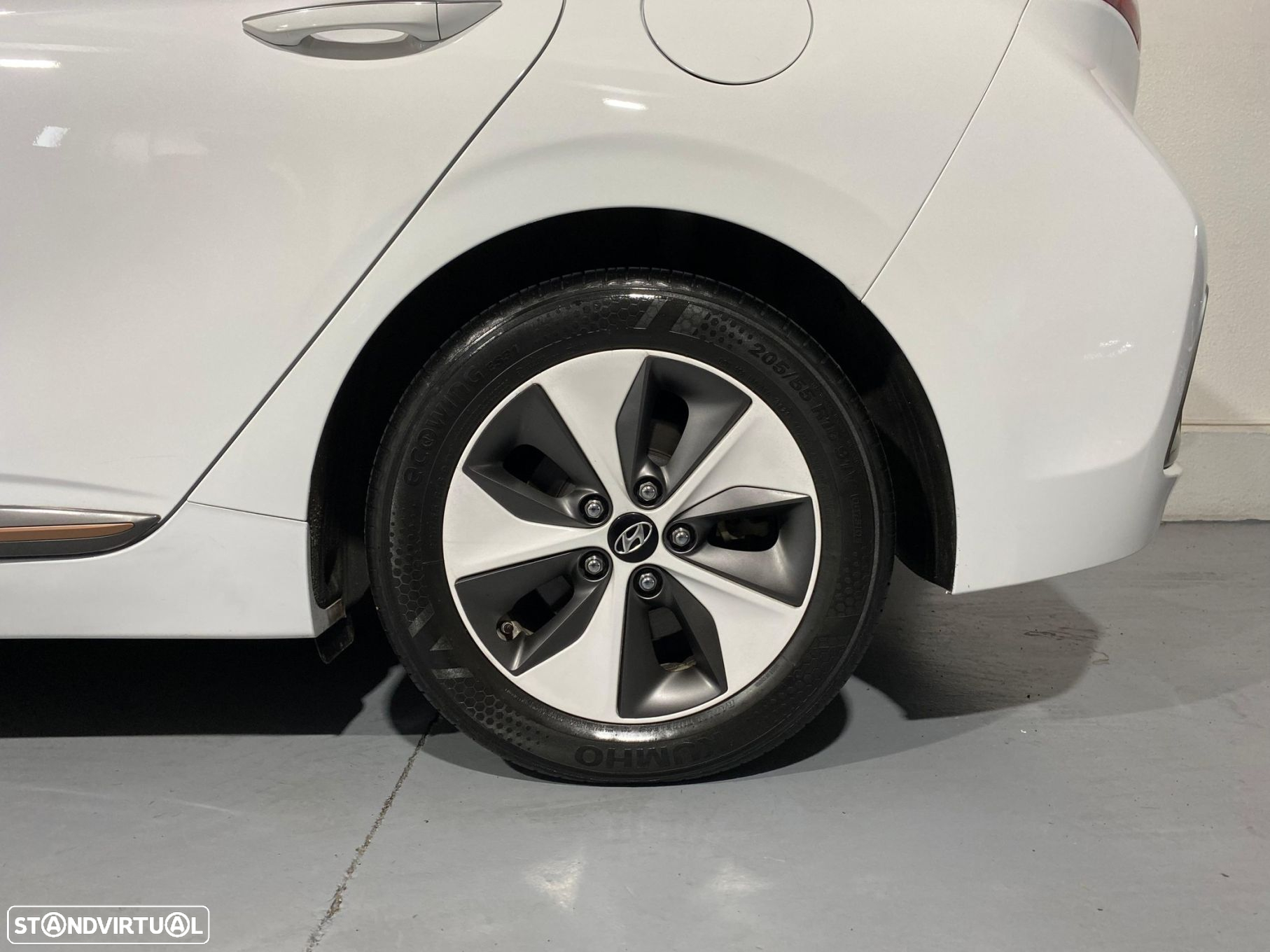 Hyundai Ioniq EV 28kWh Eletric Tech - 42