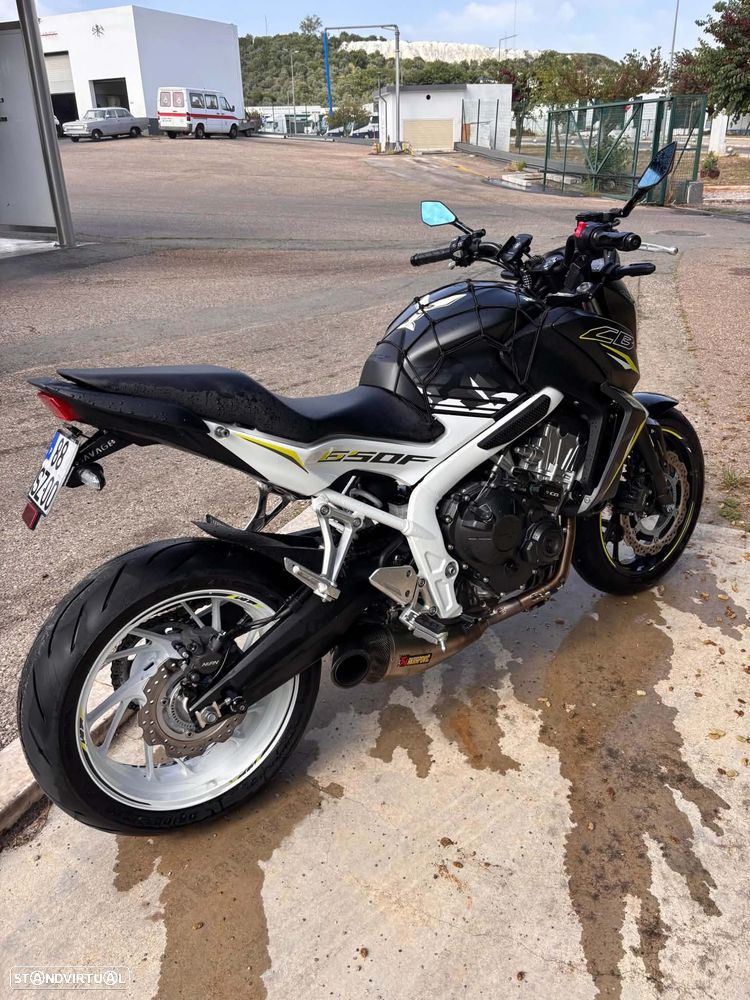 Honda CB 650F Akrapovic - 2