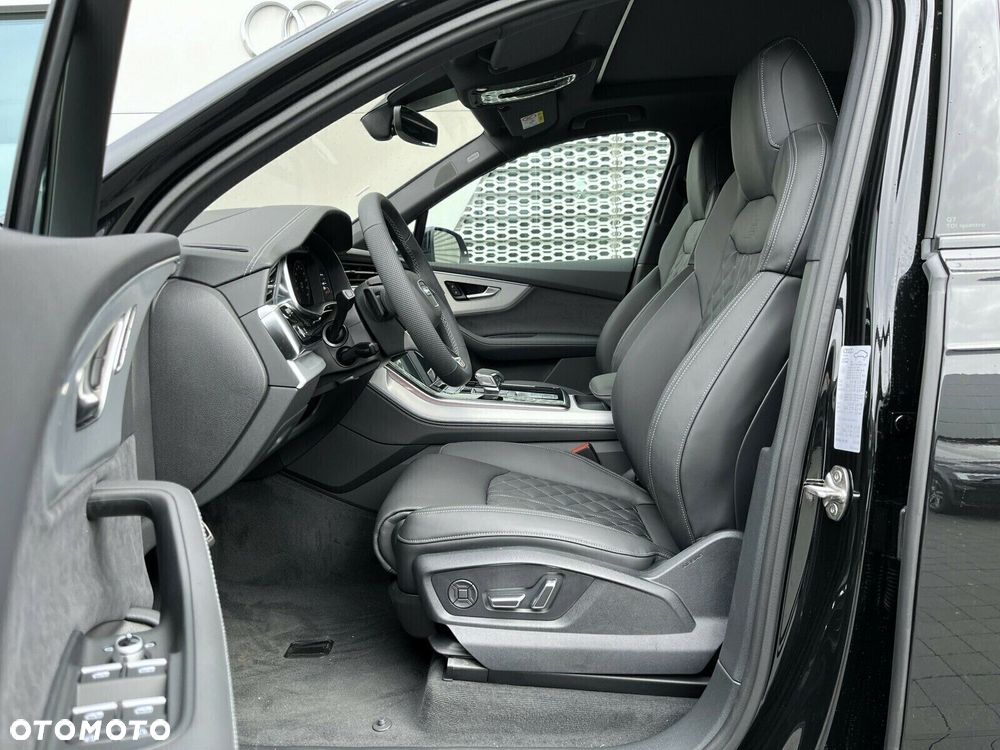 Audi Q7 - 12