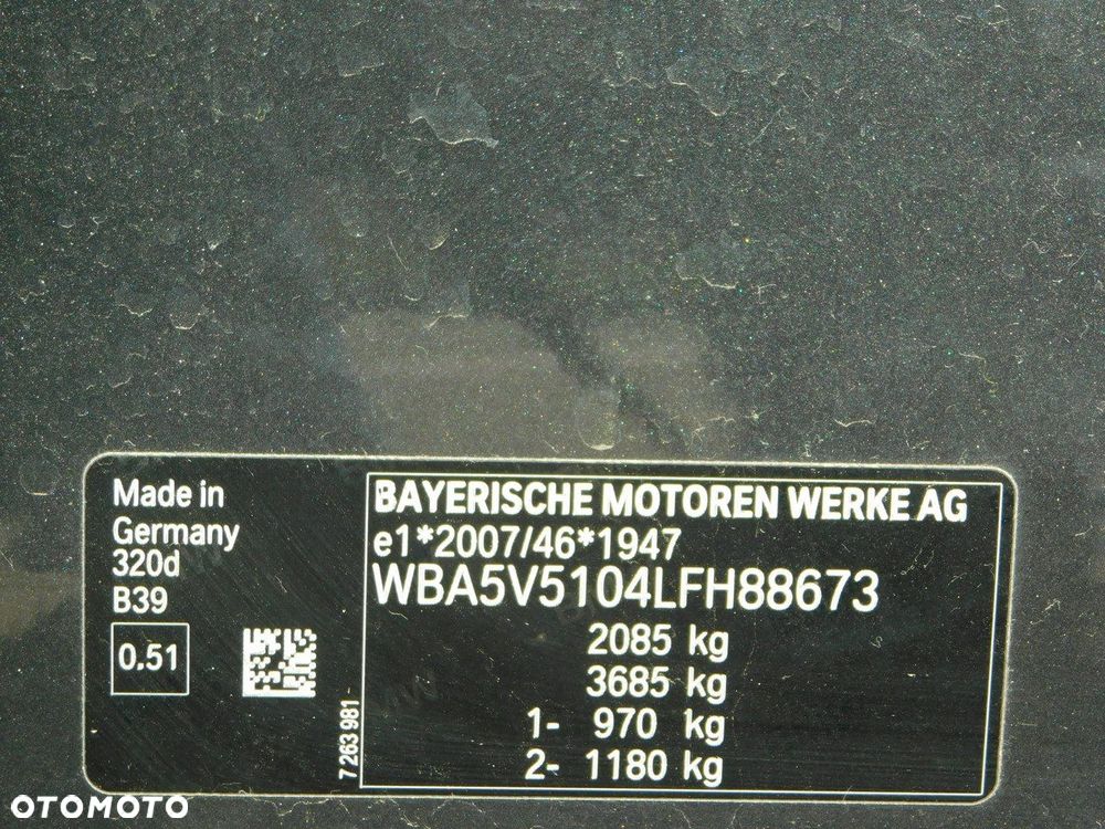 BMW Seria 3 320d Sport Line Shadow sport - 34