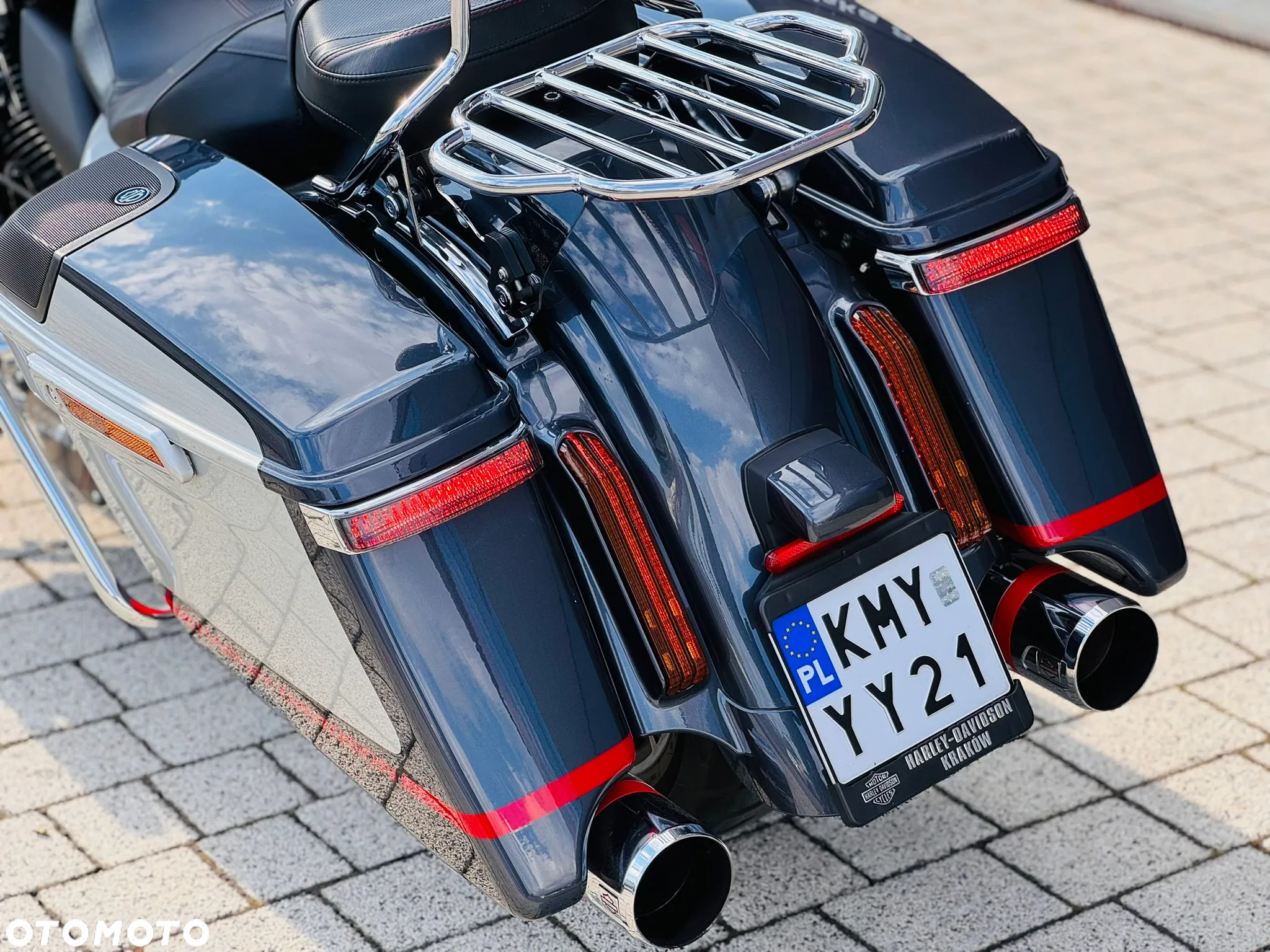 Harley-Davidson Touring Street Glide - 26