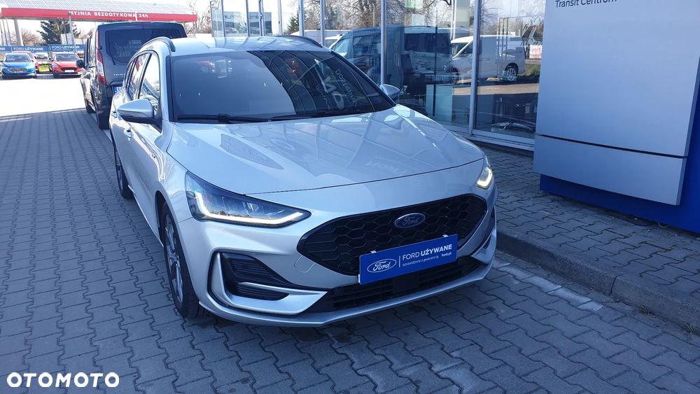 Ford Focus 1.0 EcoBoost mHEV ST-Line X - 2