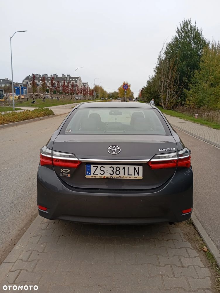 Toyota Corolla 2016 photo 3