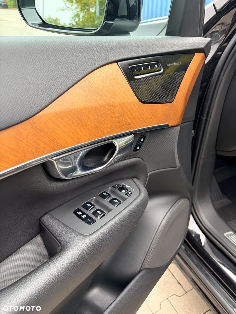 Volvo XC 90 T6 AWD Geartronic Momentum - 29