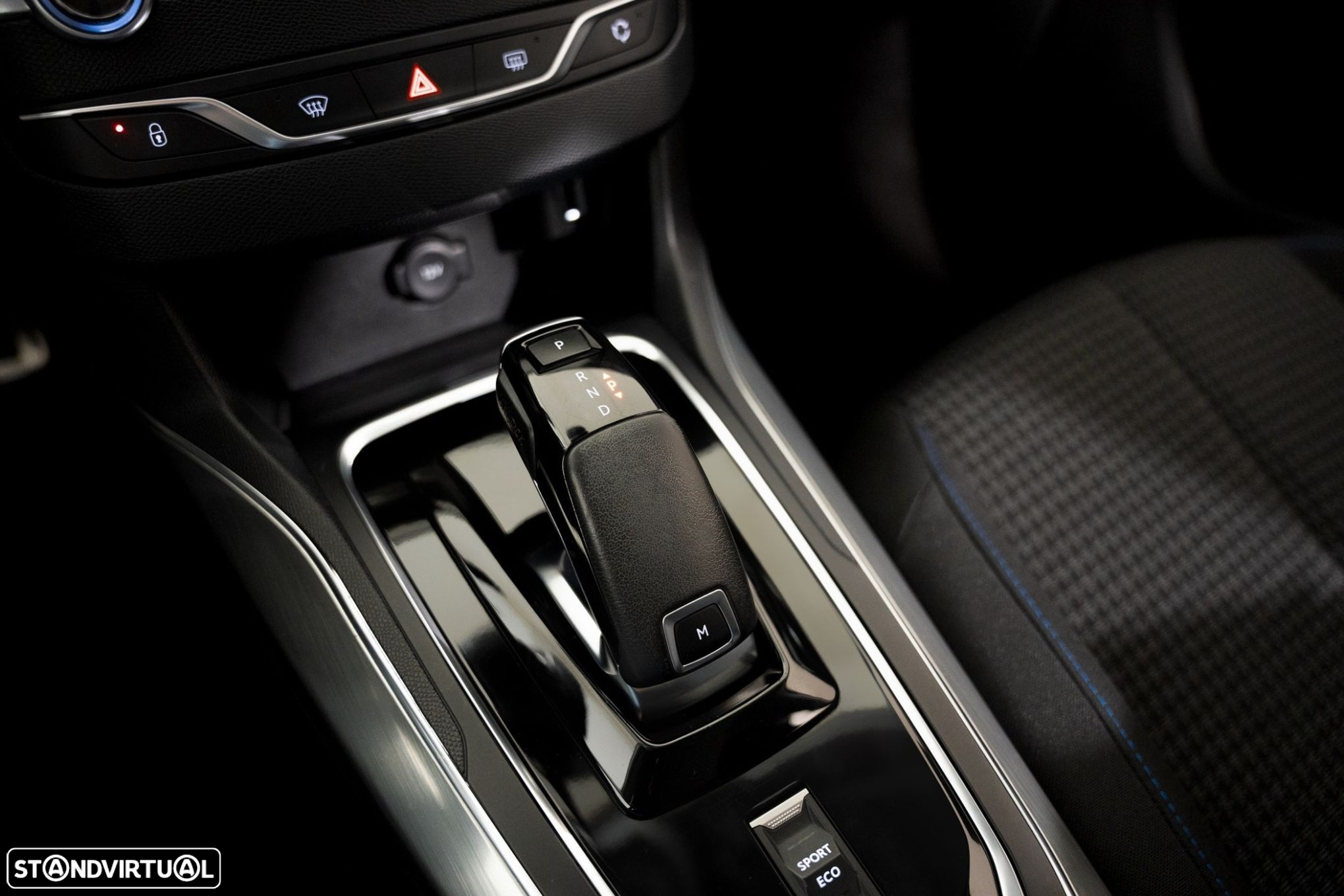 Peugeot 308 1.2 PureTech Allure EAT8 - 8