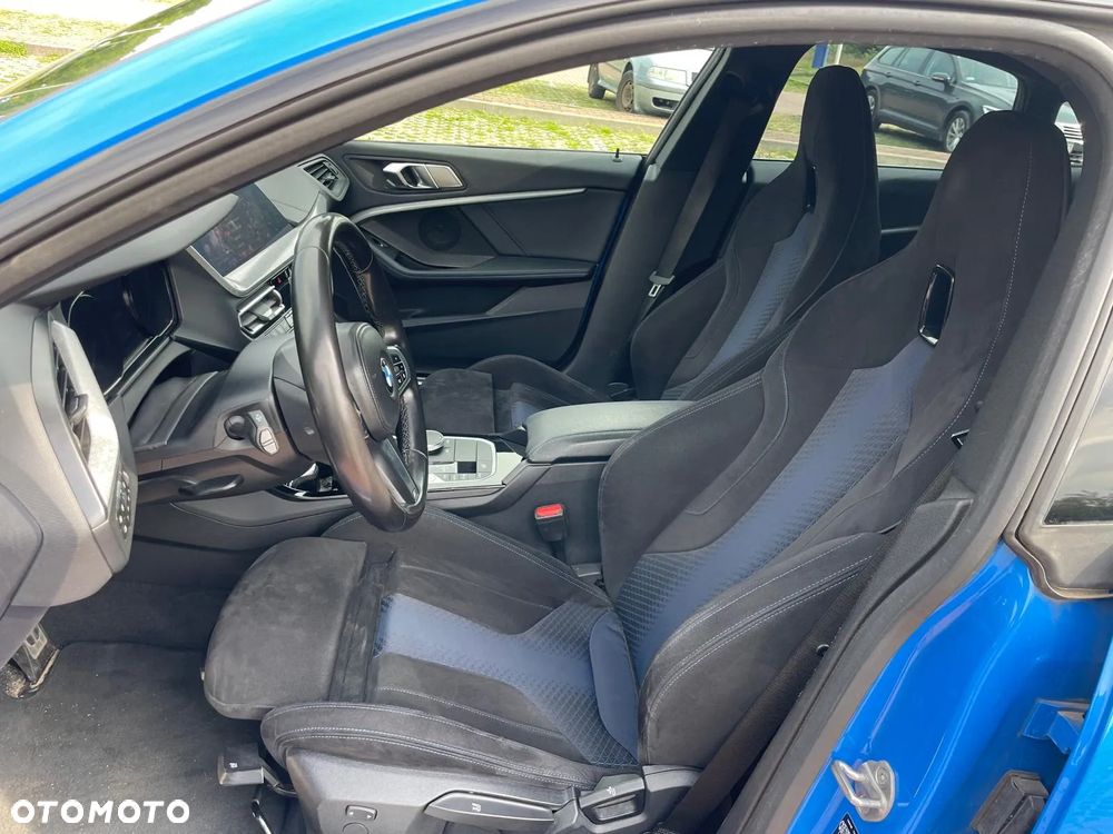 BMW Seria 2 220d Edition Colorvision - 11