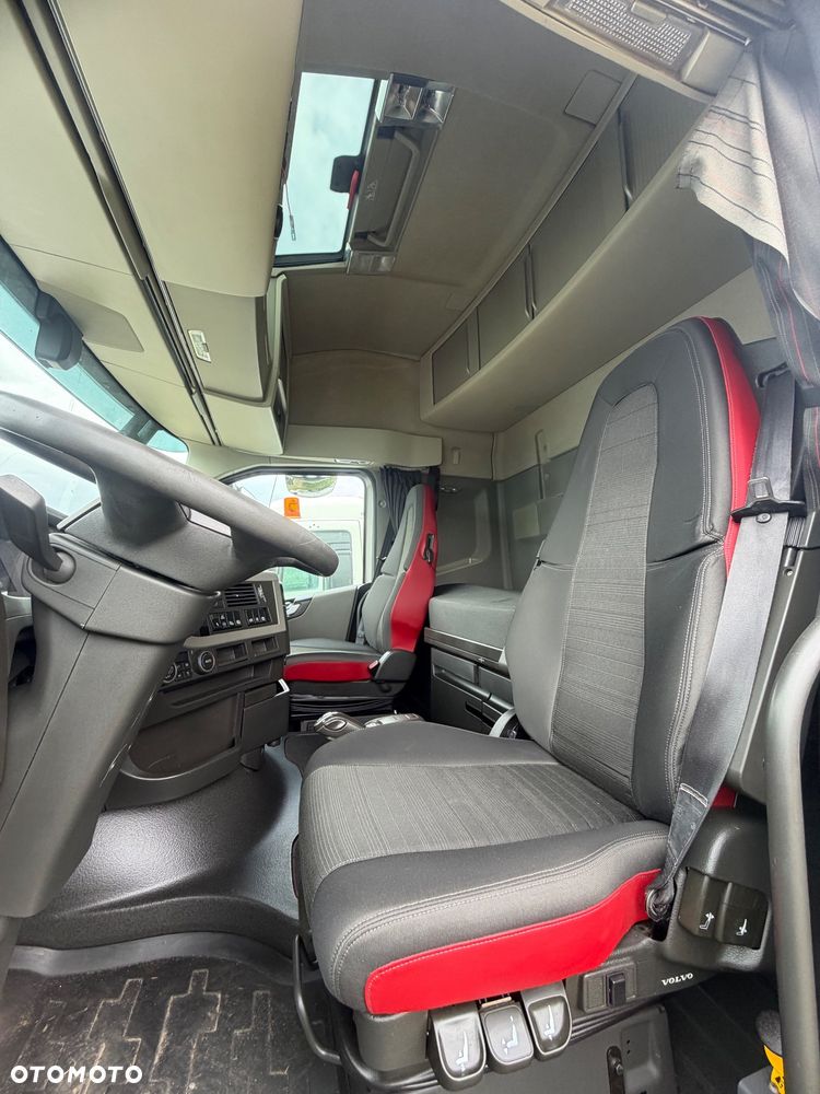 Volvo FH 500 Euro 6 // Super Stan // Serwisowany - 8
