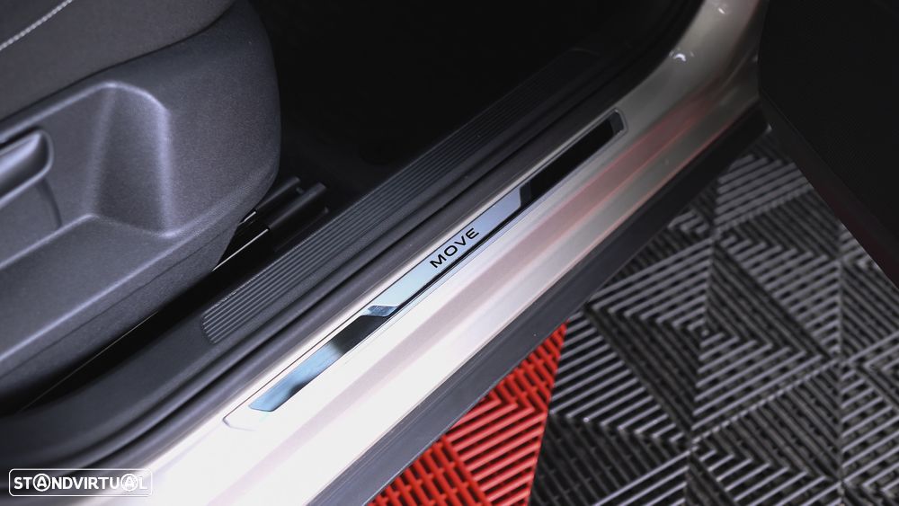 VW T-Roc 1.5 TSI OPF DSG Move - 35