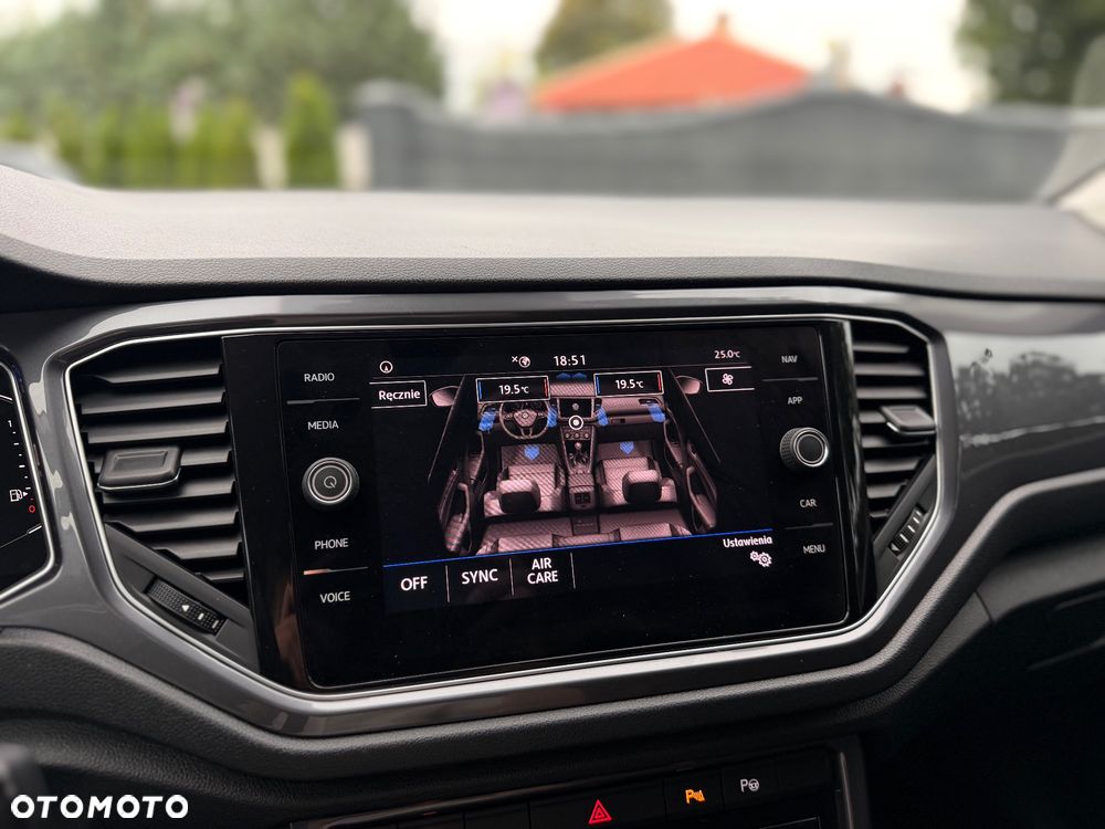 Volkswagen T-Roc 1.5 TSI ACT OPF IQ.DRIVE - 25