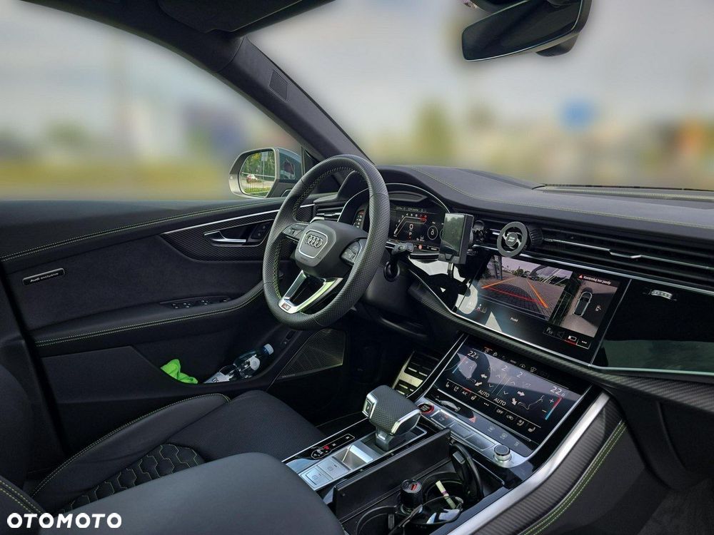 Audi RS Q8 - 9