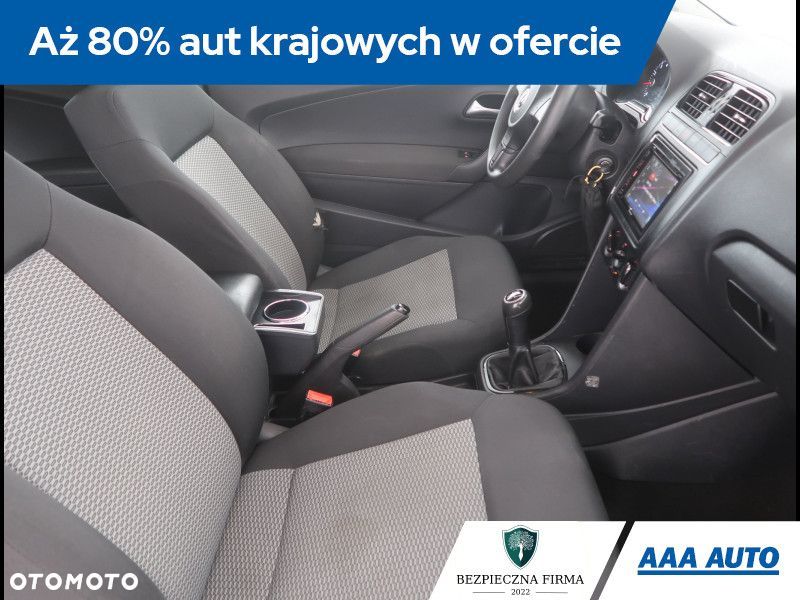 Volkswagen Polo - 10