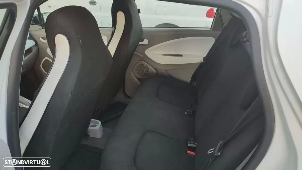 Renault Zoe - 6