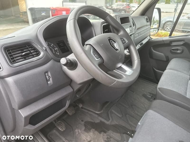 Renault Master - 10