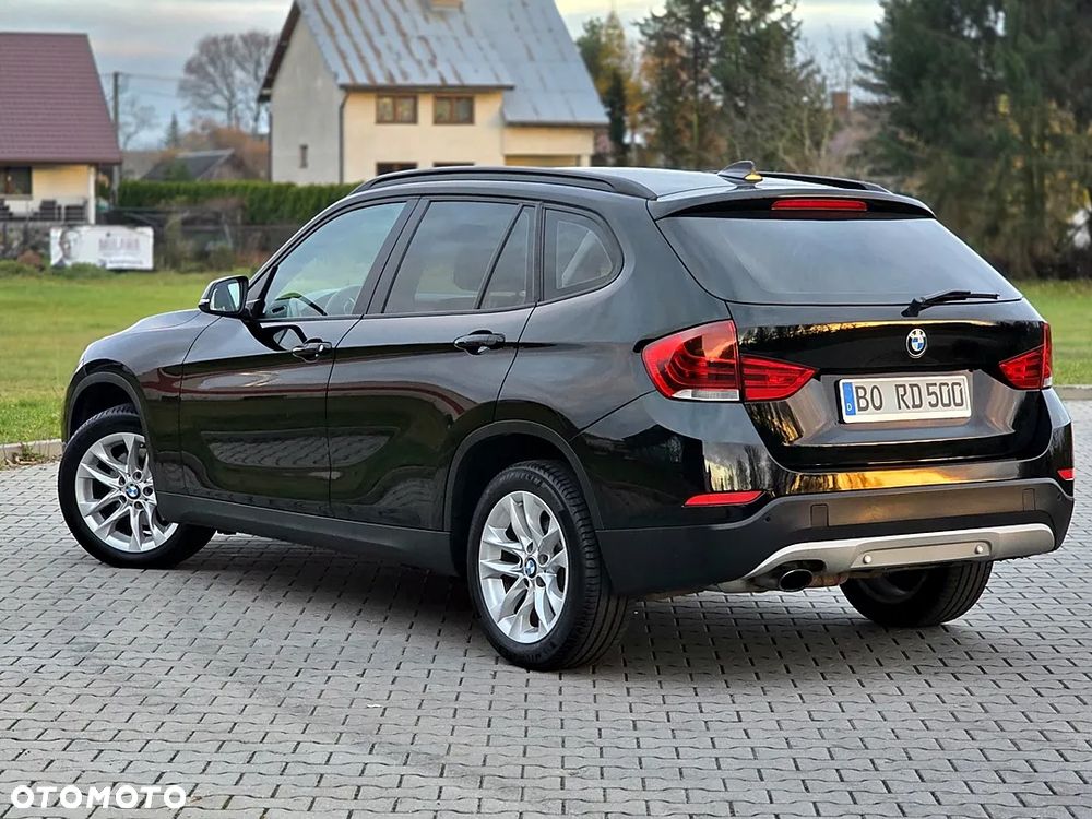 BMW X1 sDrive18i - 15