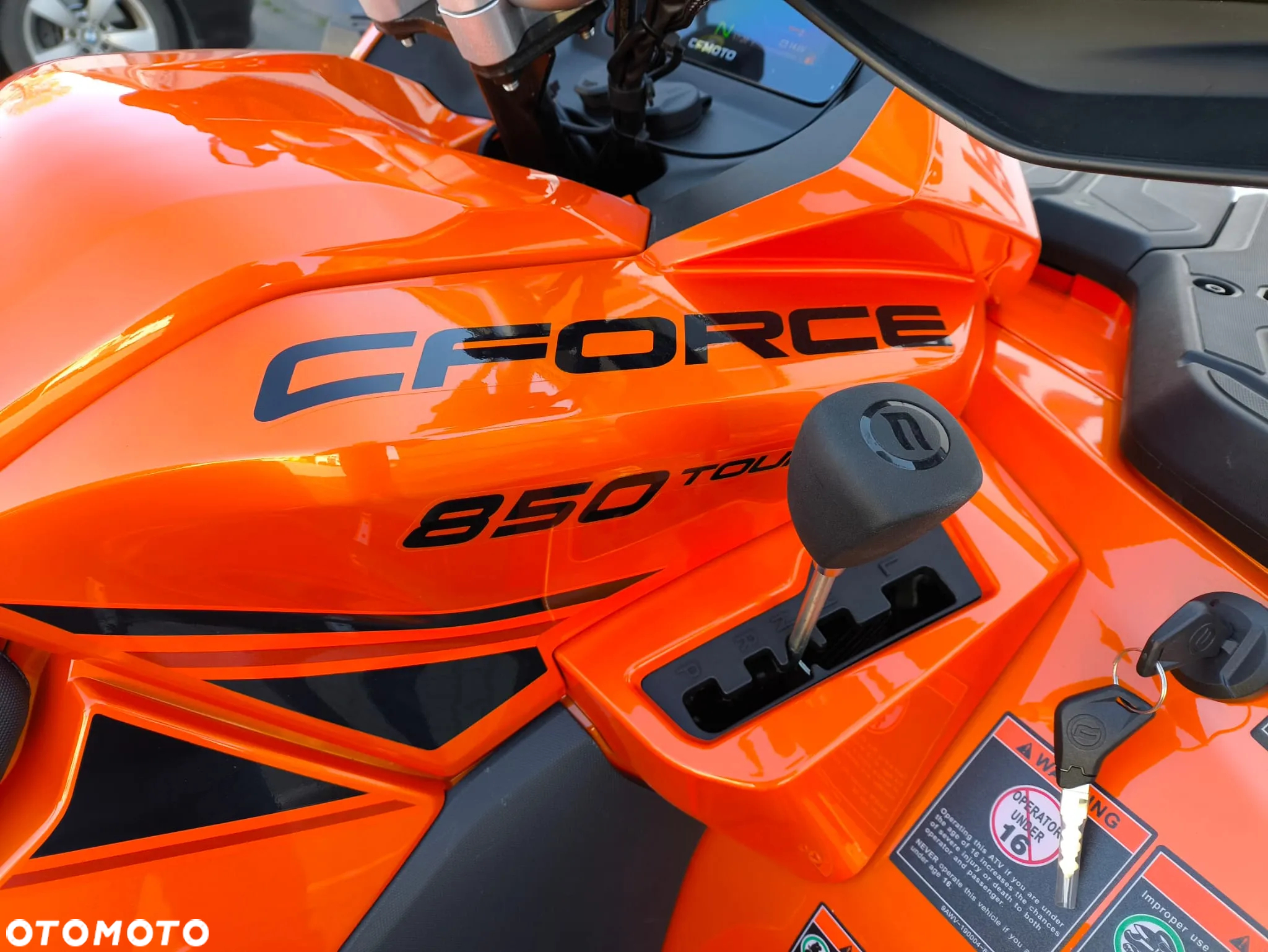 CFMoto CForce - 12