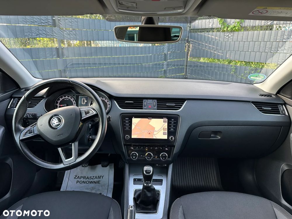 Skoda Octavia 2.0 TDI Sport Edition - 5