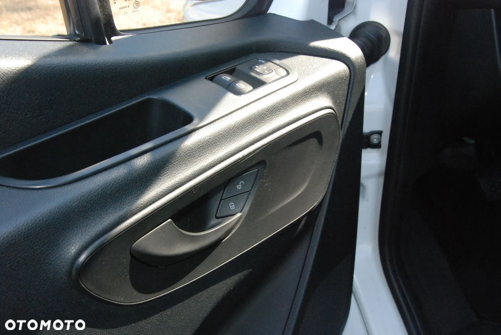 Mercedes-Benz sprinter - 5