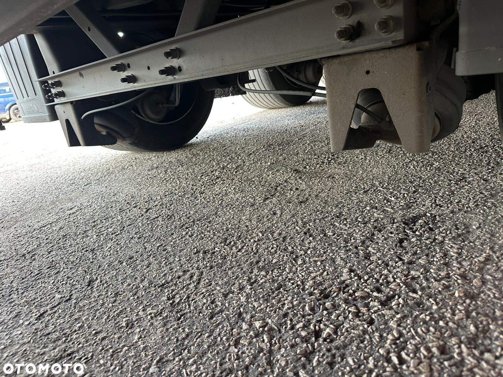 Schmitz Cargobull Varios BDE coilmulde - 9