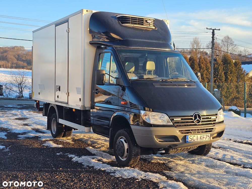 Mercedes-Benz Sprinter - 1