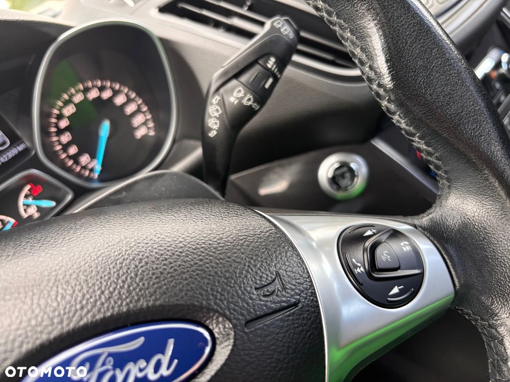 Ford Kuga 1.5 EcoBoost FWD Titanium ASS - 32