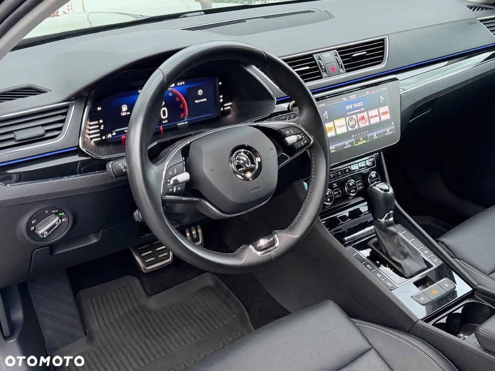 Skoda Superb 2.0 TDI SCR 4x4 L&K DSG - 9