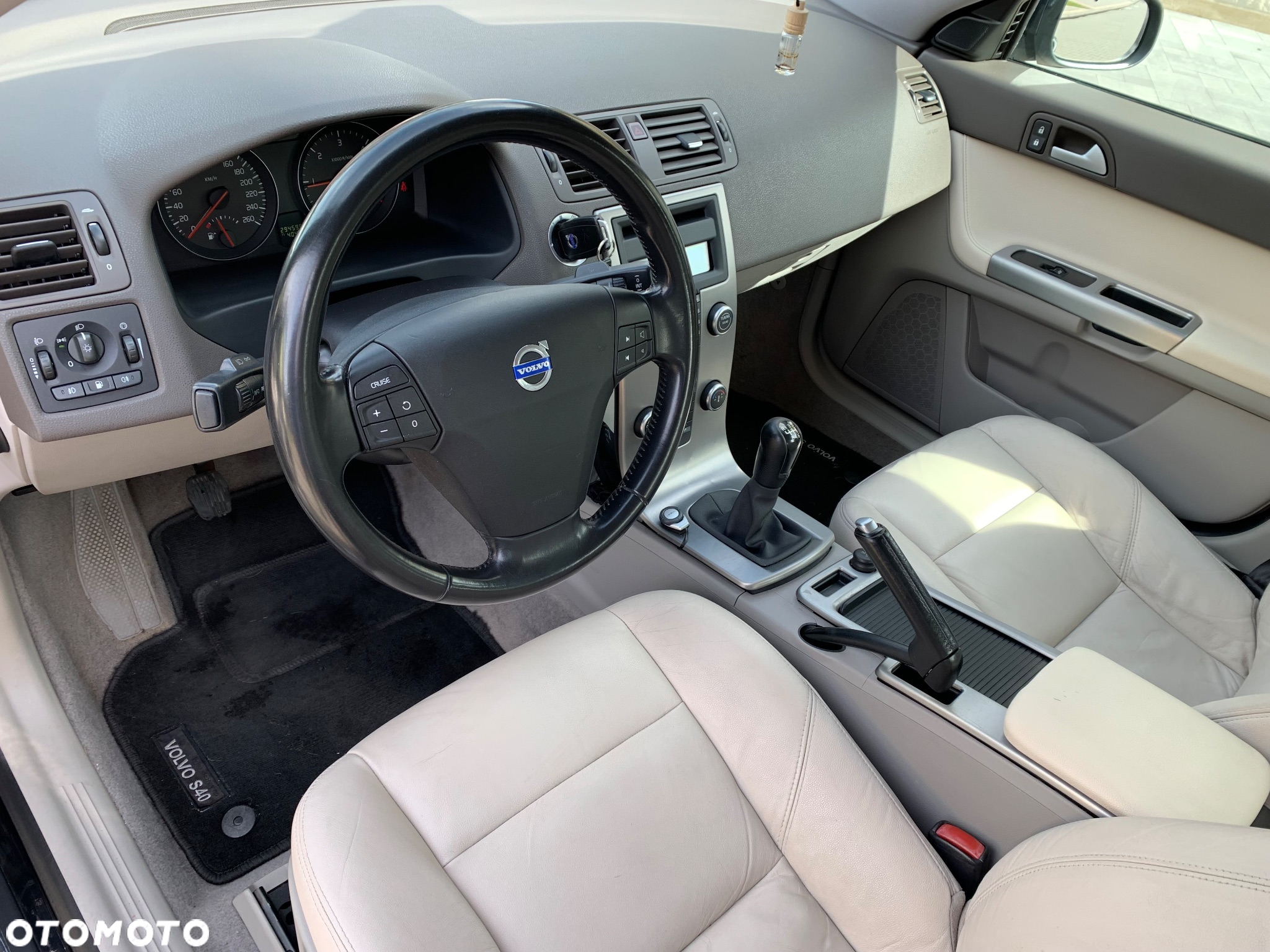 Volvo S40 2.0D - 4
